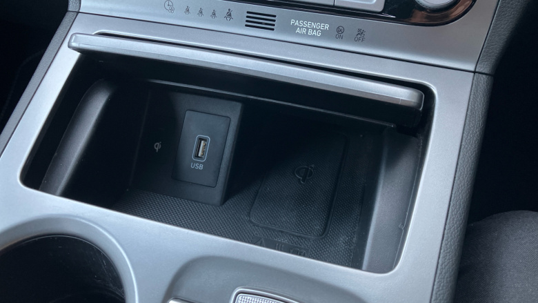 Hyundai Kona 150kW Premium 64kWh 5dr Auto Electric Hatchback